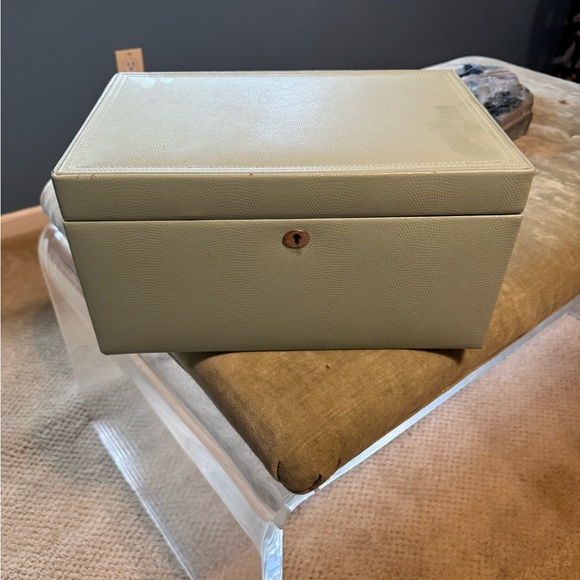 Pottery Barn Other - Pottery barn jewelry box